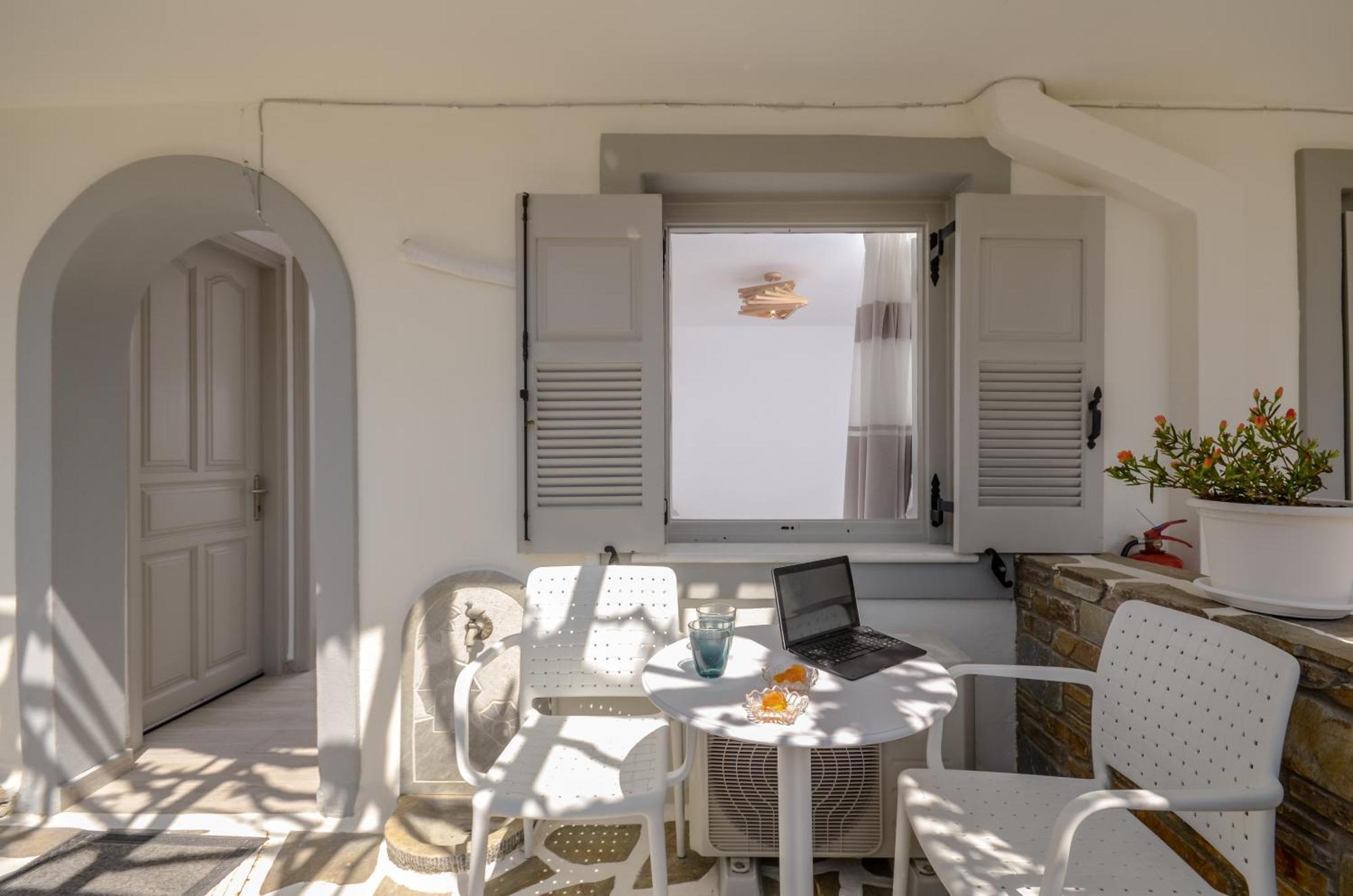Sofi Pension Naxos City Εξωτερικό φωτογραφία